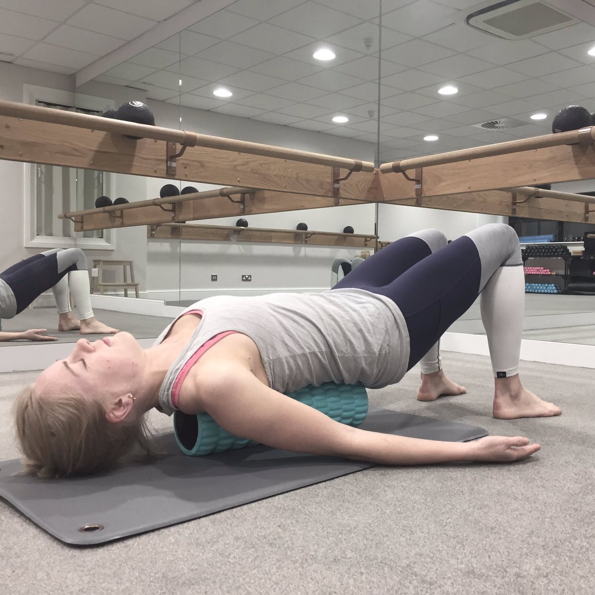 What does your morning routine look like? Use the GatorTail to help with yoga poses and open up the body 🙏🐊  It’s longer than your average foam roller so that it can support the length of the spine. #fridayworkout #grabagatorandgo