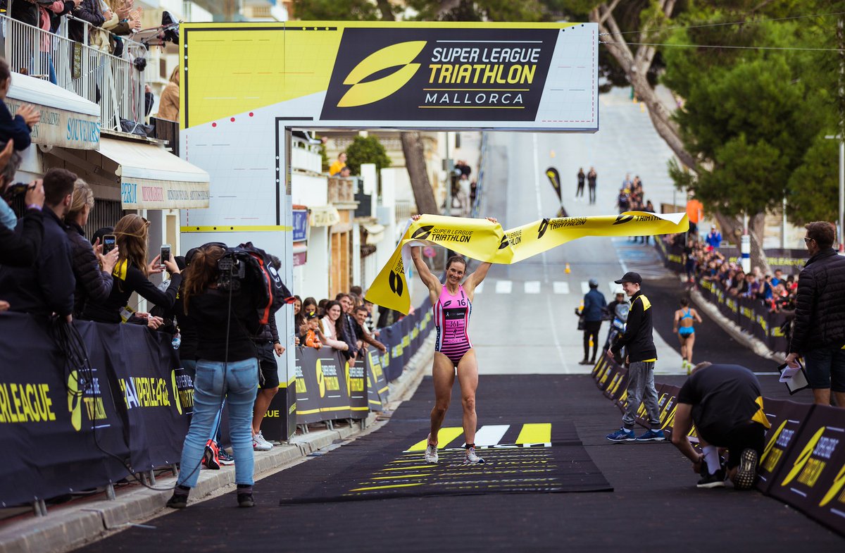 With the Championship Finale in Singapore just around the corner, here's a sneak-peek into the reigning champion @KZaferes6 and husband @tzaferes's prep 🏆📸 👉 bit.ly/ZaferesSG #IAMSUPERLEAGUE #Singapore #Championship #Finale