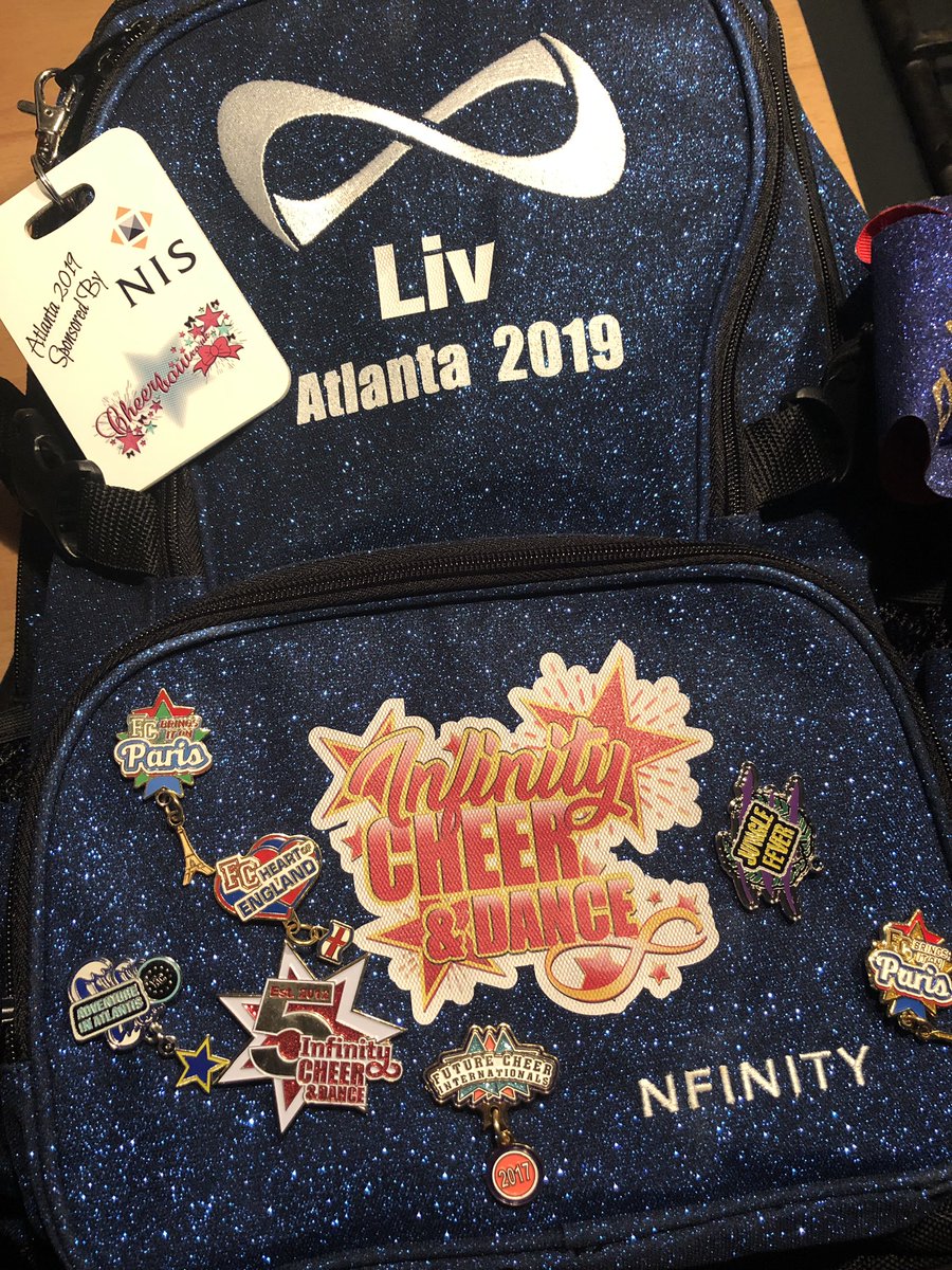 CheerTravel's tweet image. Not long to go now, 12 days until the girls leave for their competition In America 🎀🇺🇸 the bags are looking on point thanks to @IC_Infinity @ExcelCheer @NISLimited