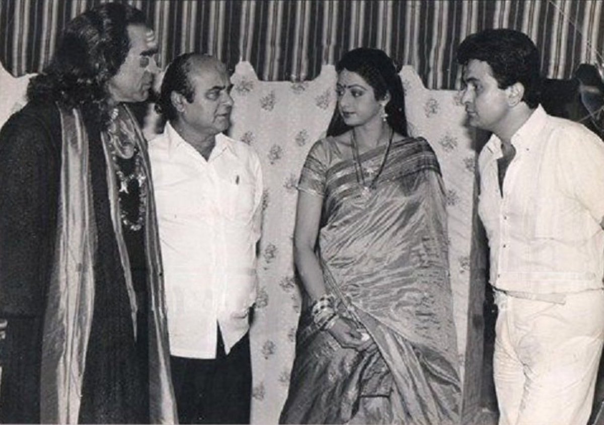 Memorable pictures from sets of #Nagina . Rishi Kapoor ji with Producer/director Harmesh Malhotra, Sridevi, AmrishPuri,  SushmaSeth a constant mom to @chintskap in most of his films.