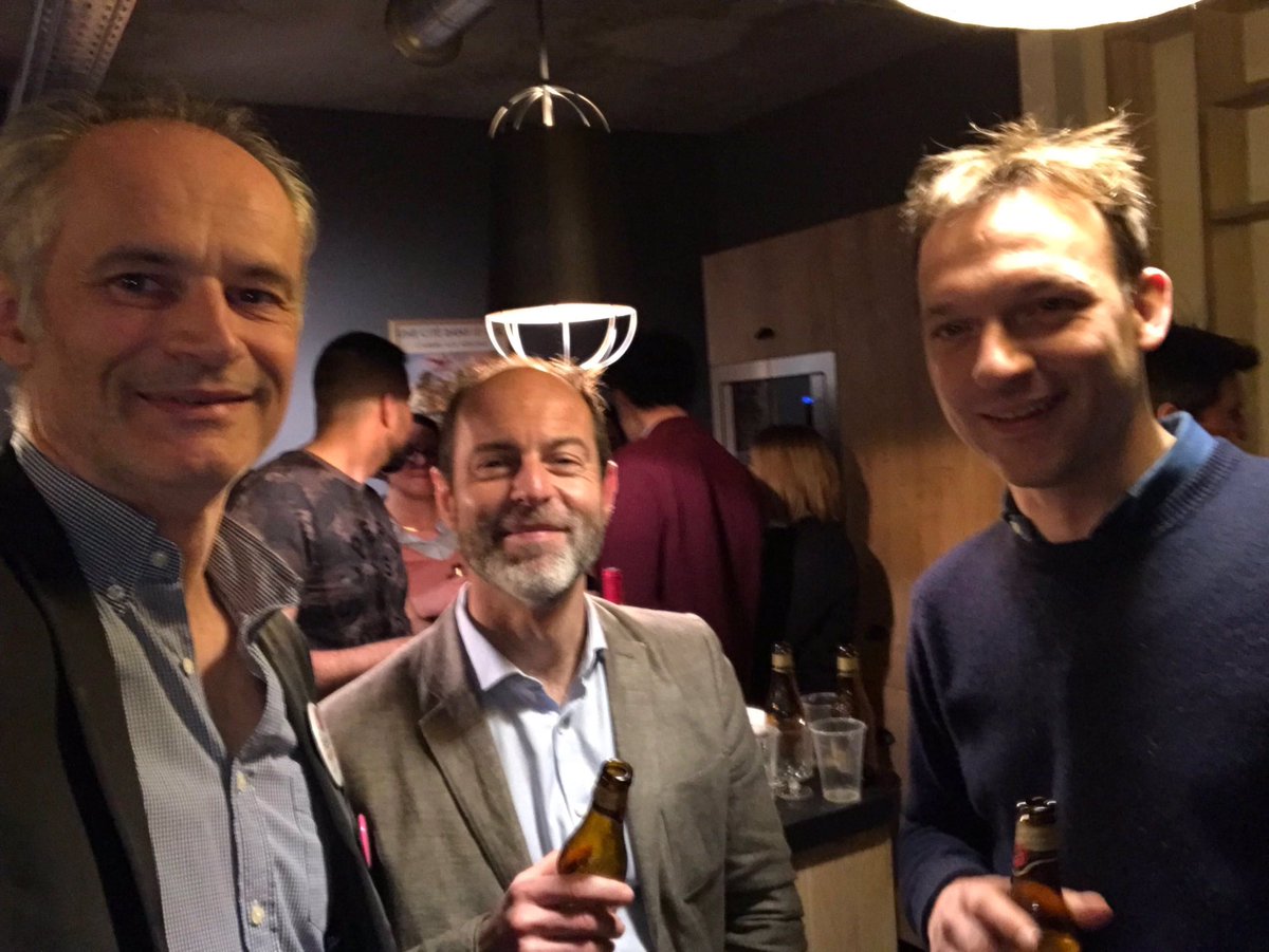 Crémaillère <a href="/_Archibien/">Archibien</a> chez @Thierryimmo avec <a href="/BenoiThierry/">Benoit Thierry</a>, et Basile Georges de Be Henry. 
Défi réussi par l’équipe de <a href="/takeadesk/">Take a Desk</a> qui devait créer un écosystème de 15 postes autour des startups de la proptech, du RSE ou de la permaculture. Merci à vous 🥰