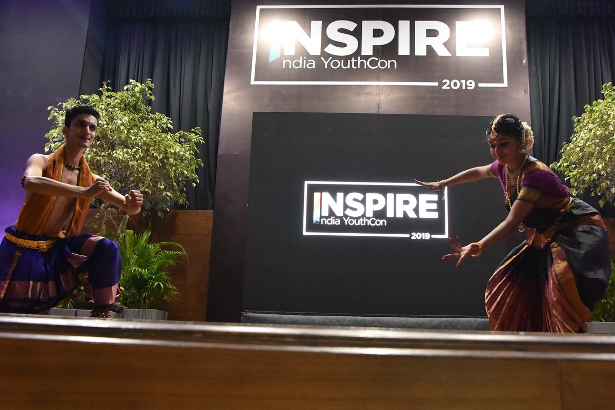 kumaraguruyugam's tweet image. Students of Bhakti Natya Nikethan performing in the occasion of the Inaugural Ceremony of #IIYC  on Feb 2nd 2019 #yugam2019