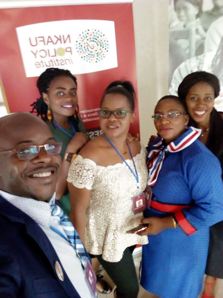 george_neba's tweet photo. Day 5 (last day, phase 1) of #PublicPolicyCourse. The @foretiafoundation team poised 2 conclude in style. Egoh Modi (Devt Policy Analyst, #NkafuPolicyInstitute) leads 2day. Featuring: #PolicyAdvocacy, peer int'view wkshop, press conf'nce. #Day5, #SharkTank, #FreeEnterpriseFellows https://t.co/XiKDEg0mDm