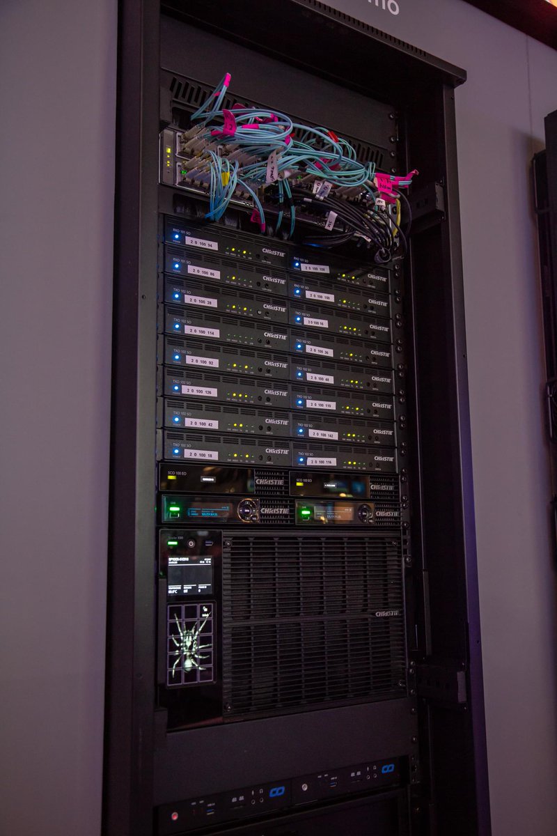 ChristieDigital's tweet image. For real-time, full frame rate monitoring on all inputs, Christie Spyder X80 is the most versatile, flexible and simple multiscreen windowing processor on the market - and it’s available now! See it #ISE2019 stand 1-H70 or visit&amp;gt; bit.ly/2HvLzCW #proAVtech #eventprofs