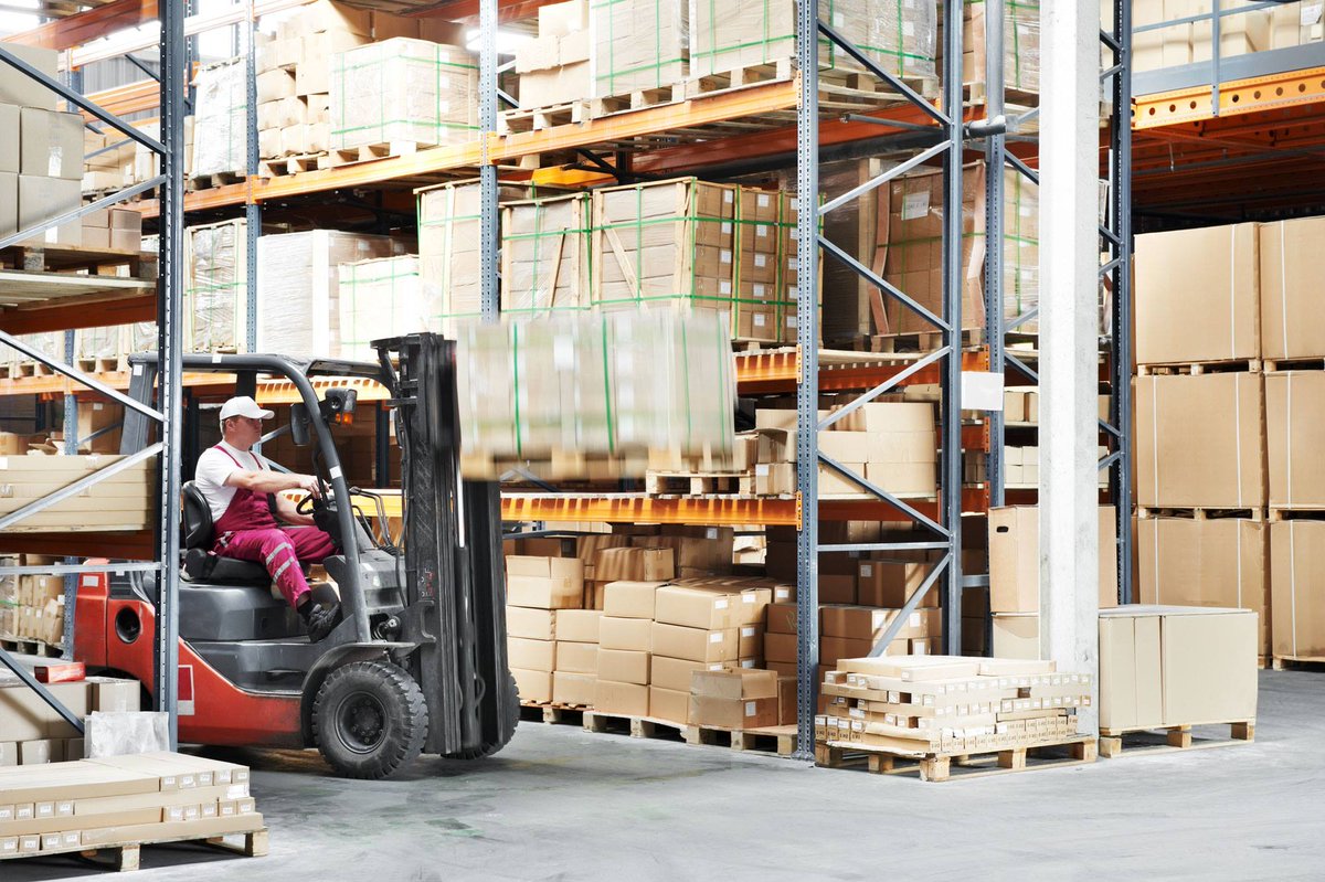 Are you looking for reliable and experienced warehouse staff? Call us on 01483 302030 or visit us at agencydrivers.co.uk and we'll be sure to help! #agencydrivers Covering: #Surrey #Berkshire #Hampshire #London