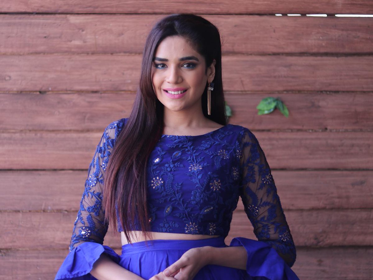 Styled by : <a href="/sacorina/">Daniel Saco</a> 
Photography : @sunny_the_shooter_ 
#shrishti #kundalibhagya