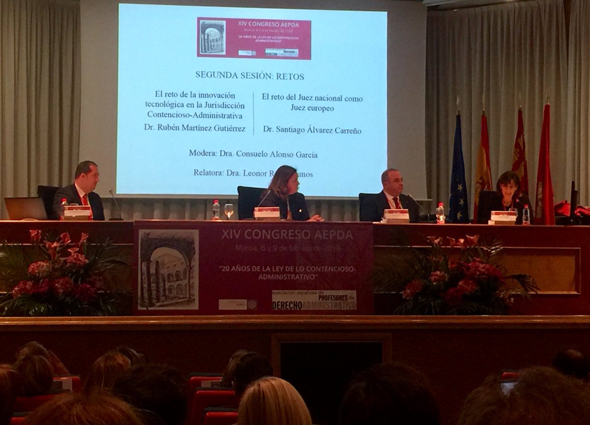 isanudge's tweet image. .⁦@LeonorRams⁩ #relatorA de la sesión #Retos del #XIVCongresoAEPDA cierra la mañana del viernes