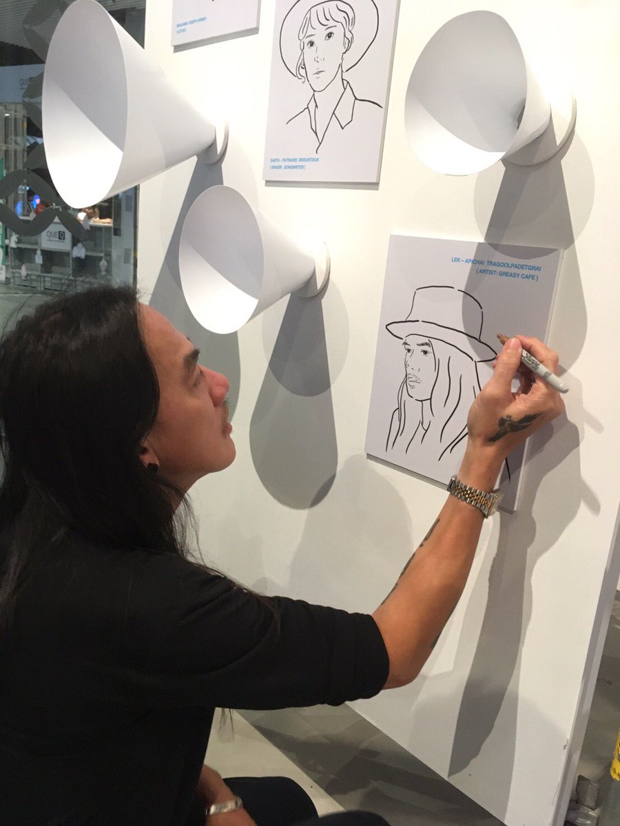 ThisisCatRadio's tweet image. ฟังนิยามรักของเราได้ #lovewall 
#101love #101thethirdplace #catradio #hugo