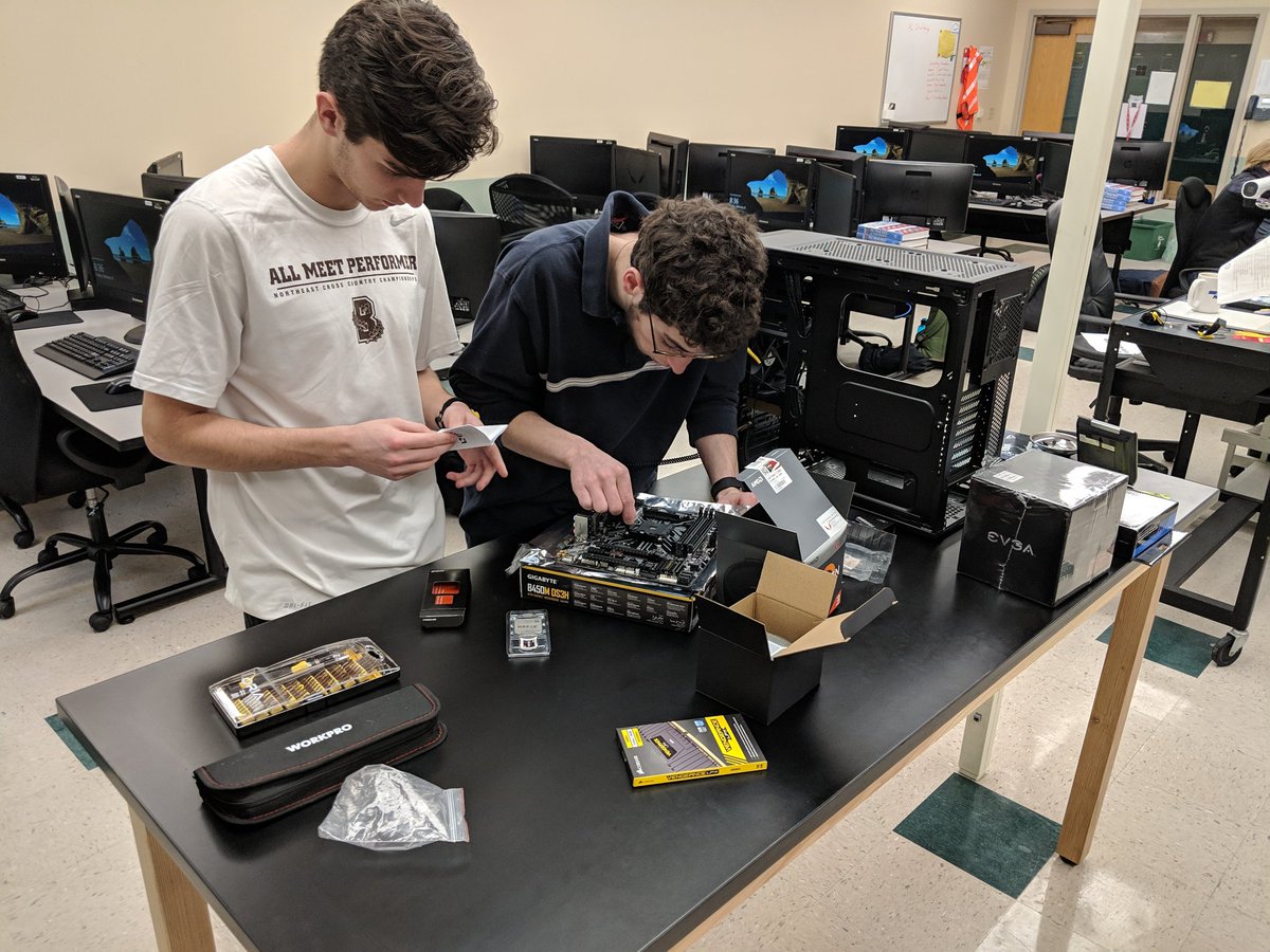 Michael Deslauriers tweet media