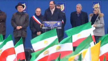 View image on Twitter