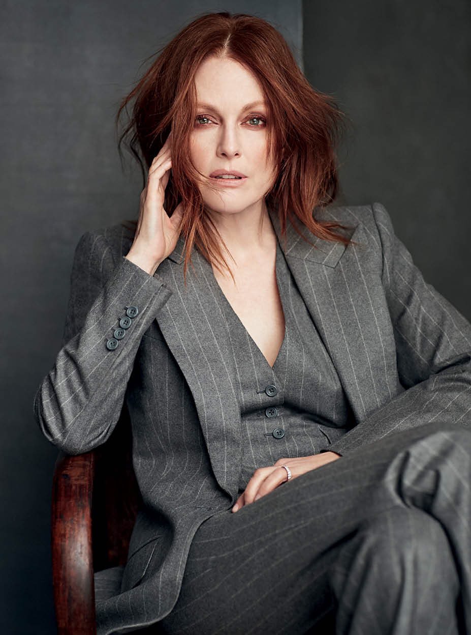 𝘑𝘶𝘭𝘪𝘢𝘯𝘯𝘦 𝘔𝘰𝘰𝘳𝘦 𝘶𝘱𝘥𝘢𝘵𝘦𝘴 on Twitter: "Julianne Moore for “The Rake