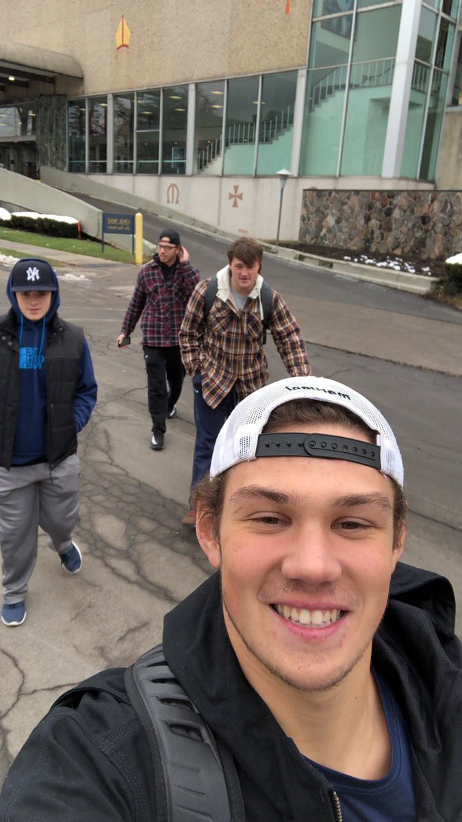 Fron_9's tweet image. HAPPY 19th DUMPTRUCK #SukItNerd #PlayGround