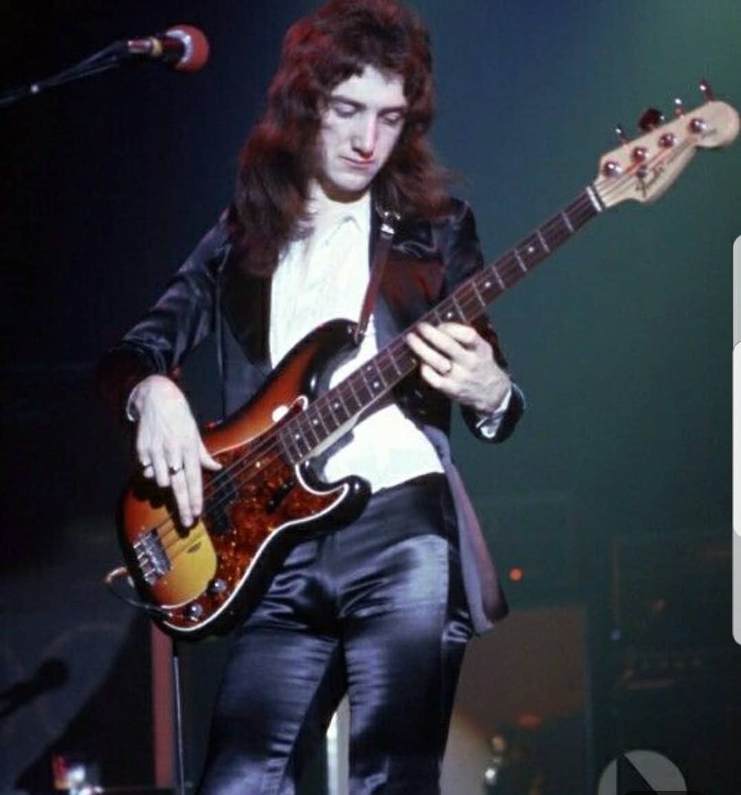 QueenAwkward1's tweet photo. #dailydeacon time for some more regular Deaky appreciation. Today we appreciate and remember the majestic long haired John Deacon, the long hair is missed but we still love John with poofy or short hair. https://t.co/B0mcAmDolg