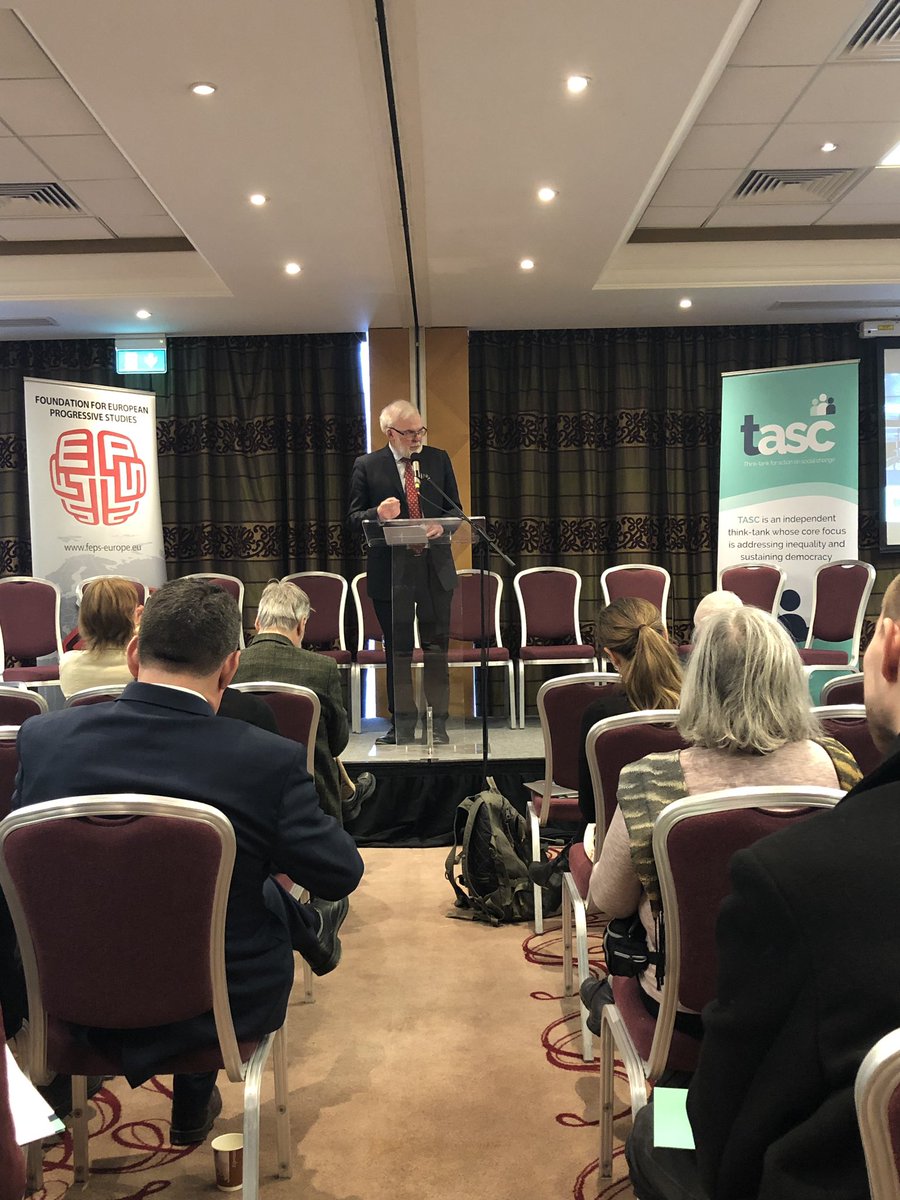 M_TellesFreitas's tweet photo. The global populist movement has gathered momentum, anti-establishment mood has risen in the run-up of the 🇪🇺 2019 elections. Against this backdrop, together with our experts we will seek progressive responses to these challenges! #Call2EU #RenewDemocracy2019 https://t.co/Q0SOtOdrdw