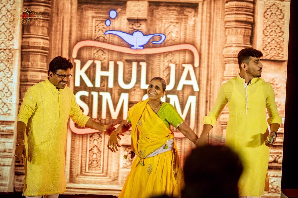 wings_craft's tweet photo. Totes in Love with this Brideโs Bright and Haldi Pics!
.
.
#WingsCraft Entertainment๐ฏ
Captured by @Silverscreenweddings
#indianwedding #prefunction #haldi #yellow #decor #capturedmoments #performances #indiancouple #planning #weddingplanners https://t.co/dfbE8r41nt