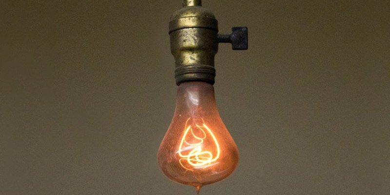 ifoundthis_pod's tweet photo. Our 27th episode is ready &amp; it's an electric episode!

@jamesjordan14 takes us on a deep dive into some mysterious goings on, @ClockArnIIe tells us about a record holding bulb &amp; @s_pezz explains magnetpeople!

Listen now on any podcast platform or go to:
https://t.co/RobRQqrnOp https://t.co/42OzNJqyrF