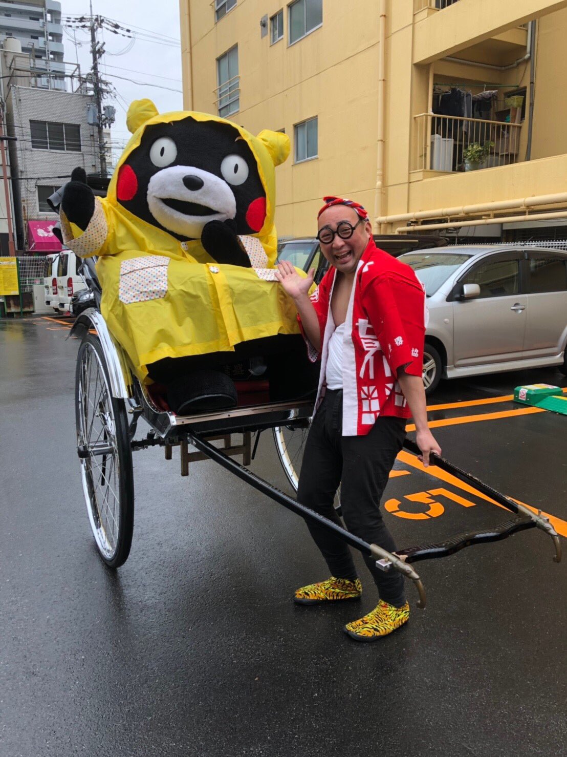 くまモン 公式 大阪といえば 明日からの2日間 くまモンファン感謝祭19inosaka が始まるモン 大阪の万博記念公園で開催するけん みんな待ってるモーン