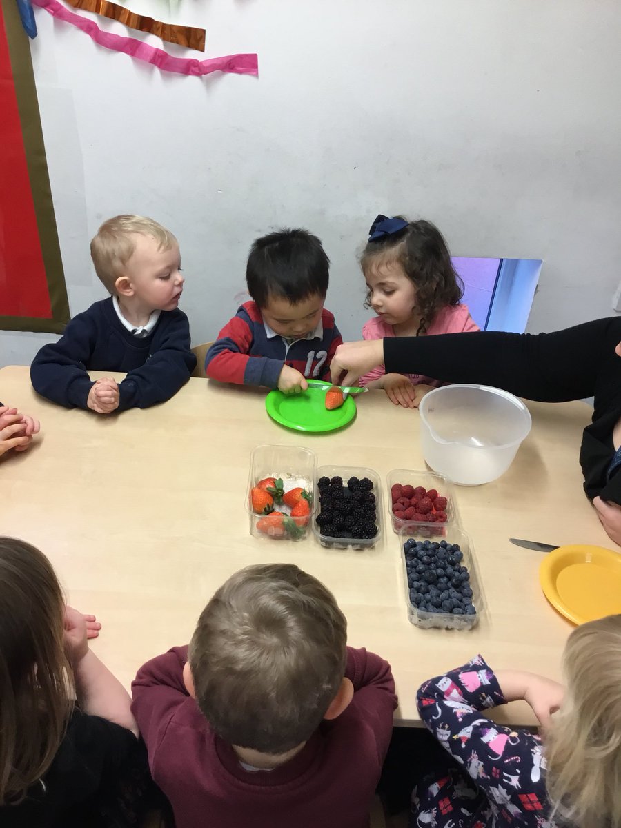 TreeTotsLTPA's tweet photo. The children wanted to make jelly so we made jelly #listeningtotheirideas #yummy #fruity https://t.co/41ocG182Vk