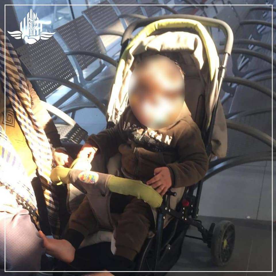 InfosIsraelNews's tweet photo. Les enfants malades de Gaza sont abandonnés au passage d’Erez par leur parent qui restent cachés en Israel https://t.co/8BW8OZw1Yu https://t.co/q9Qs48GdlY