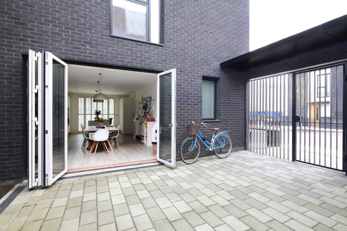 Calling new projects of the highest design quality across 14 categories located within any of the 33 London Boroughs for this year’s New London Awards! Deadline 21 March 5pm. Find out more: bit.ly/NLAward2019 #NLAwards19