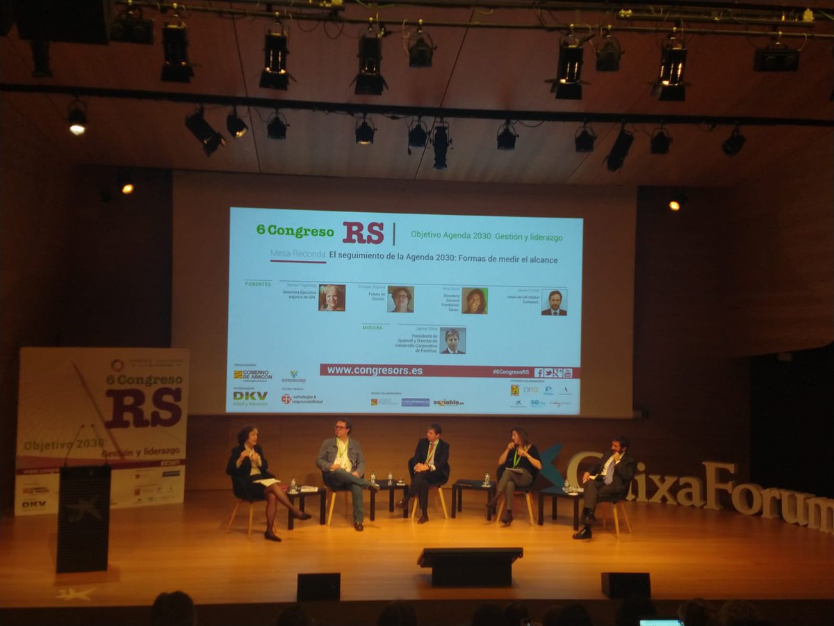 tcdeployment's tweet image. En la 2a jornada del #6CongresoRS representantes de @GRI_secretariat, @futuroencomun, @fundacionSERES, @Globalcompact, @Spainsif y @foretica analizando la manera de medir el alcance de los compromisos de la Agenda 2020. #RSC #ODS