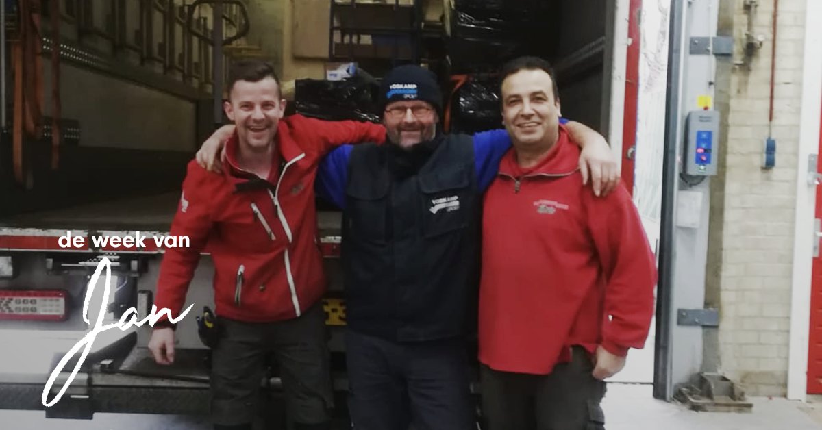 NijhuisToelev's tweet photo. 📸🙋‍♂️ De week van Jan!
Jan werkt bij Nijhuis Toelevering op de afdeling Expeditie. Zijn werkweek is heel divers en hij heeft veel contact met leveranciers. Benieuwd hoe zijn werkweek eruit ziet? Bekijk zijn werkweek op Instagram! 👉https://t.co/pmqE9fpnhq
#desterksteverbinding https://t.co/K0Rpe2frwa