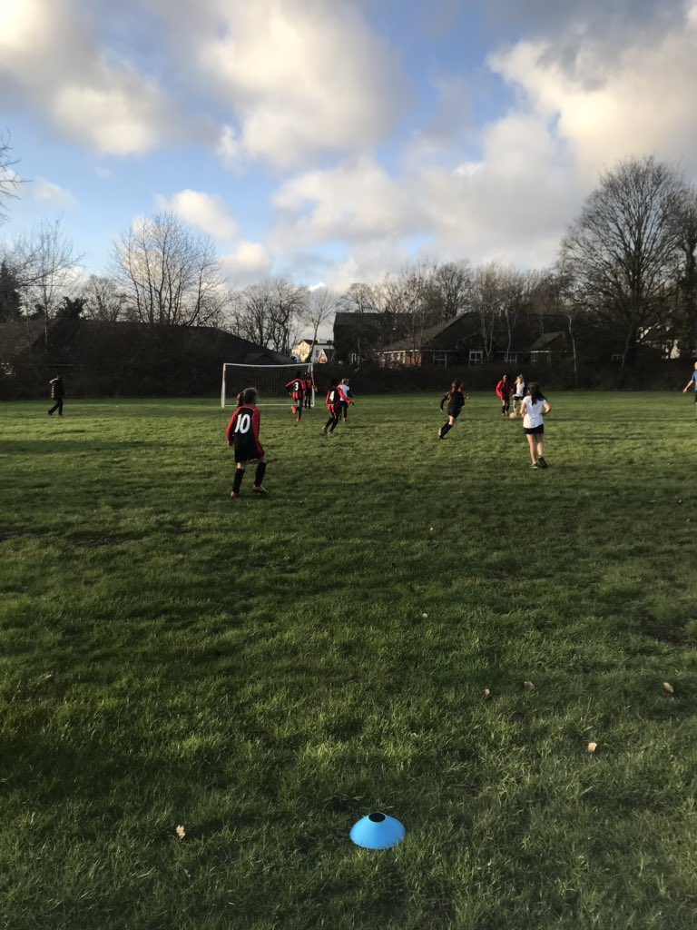 mrsixsmith_pe's tweet photo. Fantastic to see 2 of our @AllHallowsRC feeder primary schools increasing participation in girls football with a bit of friendly competition! @StBoniface13 v St. Sebastian’s RC Primary https://t.co/fa3cQ7oI5n