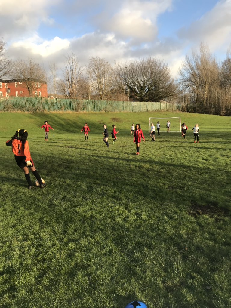 mrsixsmith_pe's tweet photo. Fantastic to see 2 of our @AllHallowsRC feeder primary schools increasing participation in girls football with a bit of friendly competition! @StBoniface13 v St. Sebastian’s RC Primary https://t.co/fa3cQ7oI5n