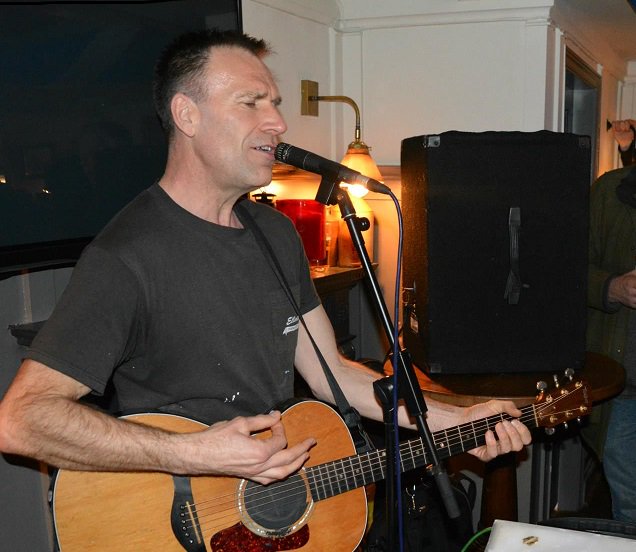 Royal Oak (@royaloaktw7) on Twitter photo 6 Nations + Live Music this wkend. Sat ~ Scot v Ire KO 2.15 + Italy v Wales KO 4.45 then Marky Pianoman @ 8.30pm. Sun ~ Eng v France KO 3.00 then Andy the Human Jukebox @ 6pm <a href="/OIRFC/">Old Isleworthians RFC</a> 6 Nations + Live Music this wkend. Sat ~ Scot v Ire KO 2.15 + Italy v Wales KO 4.45 then Marky Pianoman @ 8.30pm. Sun ~ Eng v France KO 3.00 then Andy the Human Jukebox @ 6pm <a href="/OIRFC/">Old Isleworthians RFC</a>