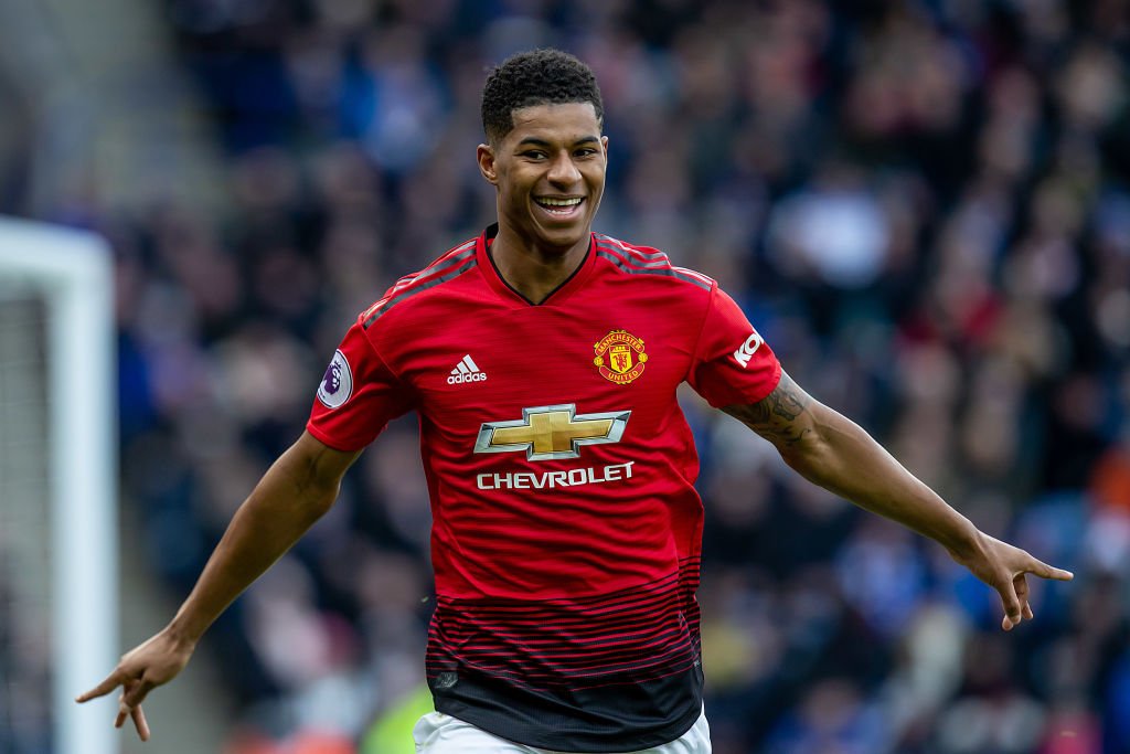 BBCSport's tweet image. Marcus Rashford is set to be offered a monster new deal at Man Utd, according to reports today.

Find out more 
👉 bbc.in/2GgXZgv #MUFC