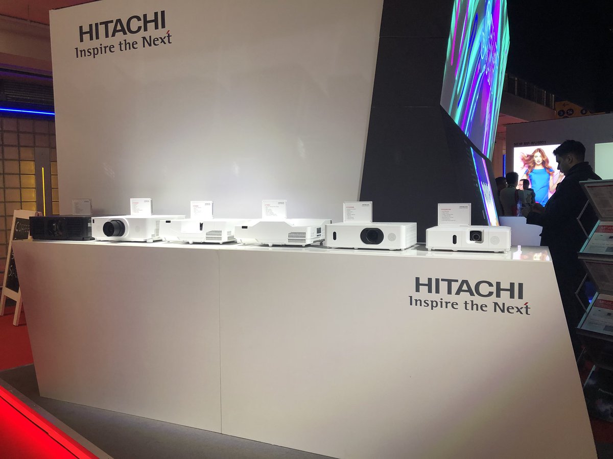 Hitachi AV tweet media