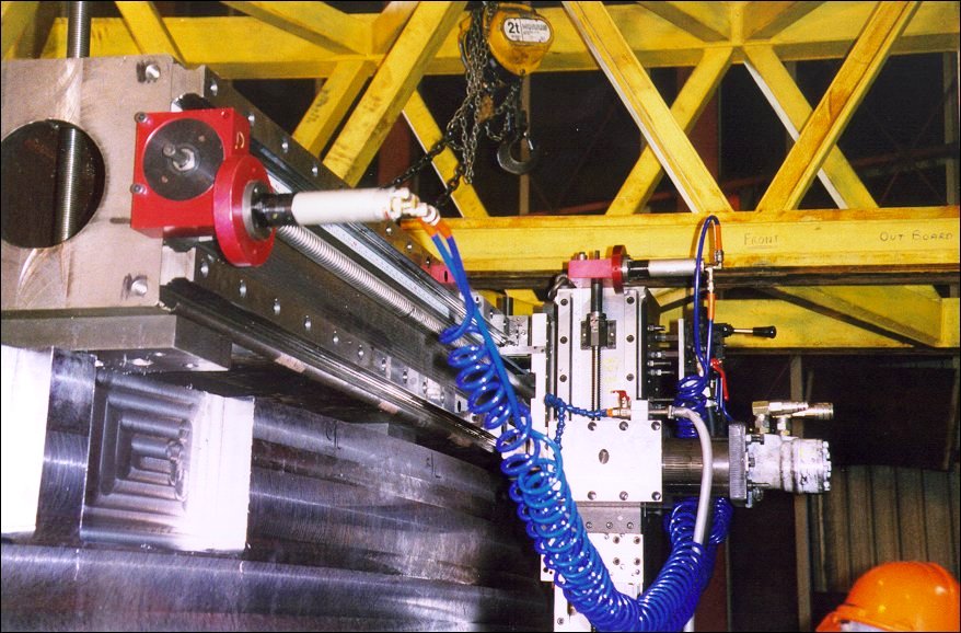 insitumachining's tweet photo. A photo form the archives - working on a FPSO turret - having turn milled the diameter with our R10000 machine, the next stage was to mill bearing pad pockets with one of our 3 Axis Mills https://t.co/LkePYJFmdh