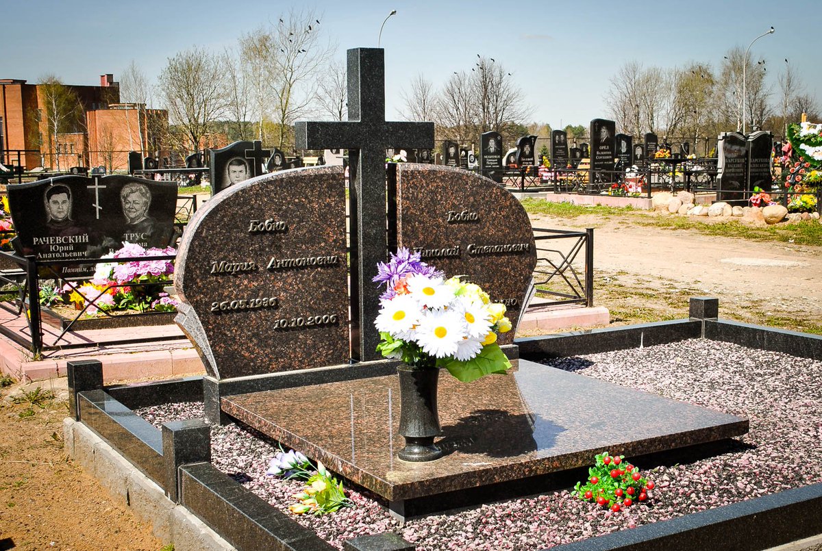 Двойные памятники. Памятники на могилу. Памятник на двоих. Двойные памятники на могилу. Фото на памятник. Двойные памятники. Памятники на могилу. Памятник на двоих. Двойные памятники на могилу.