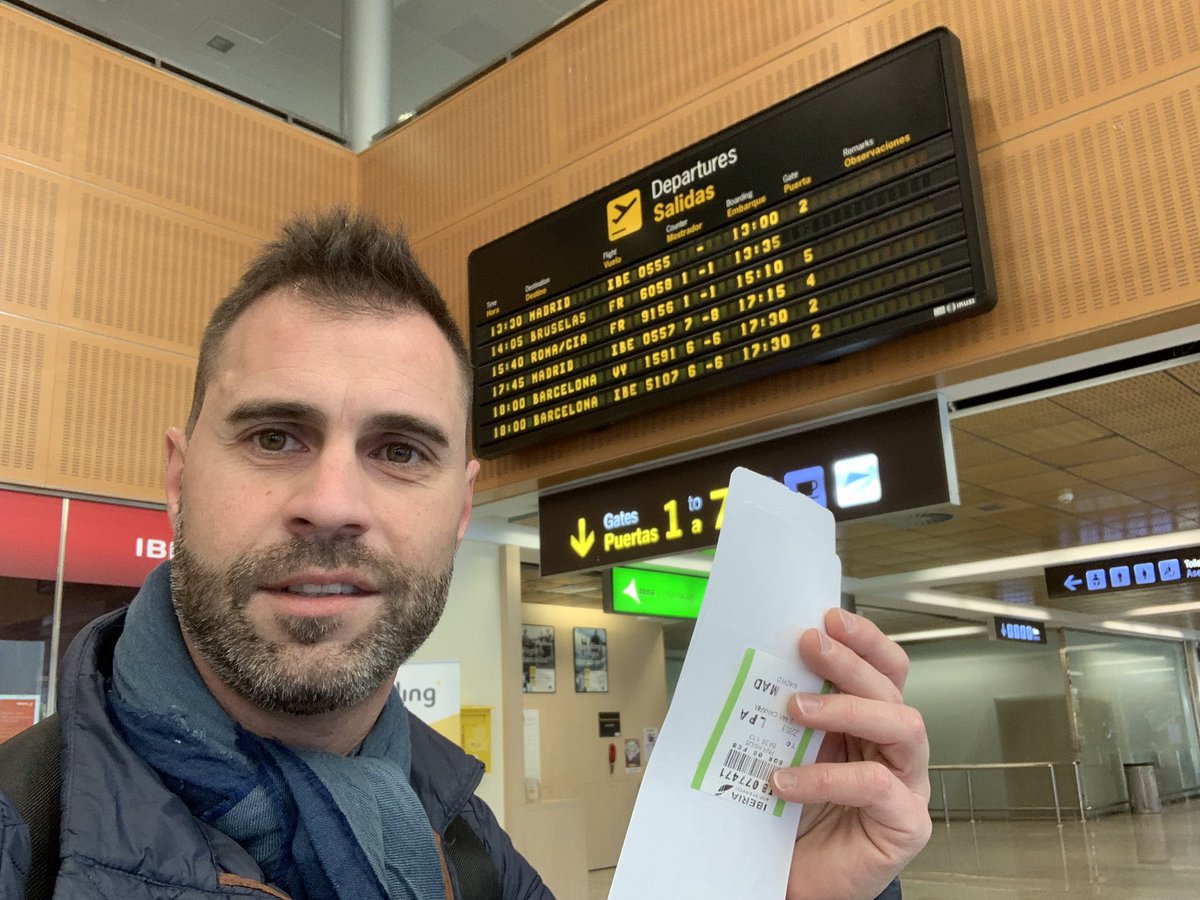 TomyCant's tweet image. Pues ya salimos, por fin! Llegaremos muy tarde a esta #WCLasPalmasGC esperadnos!!!! @lmontoya  #SDRCamp