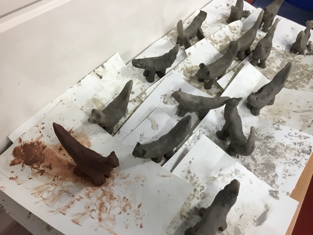 Thank you to all parents who were able to come in and help us with our lambanana workshop yesterday. We hope you enjoyed getting messy with clay as much as the Year 6 children did! We can’t wait to decorate them next week. 🐑🍌