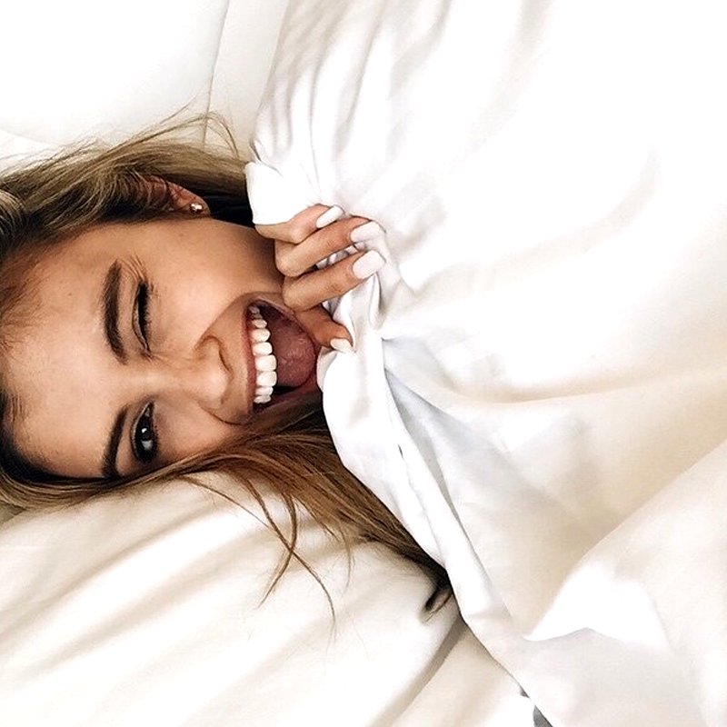 O zaman haftasonu başlasın mı? ✨
Günaydın! 😍
#0414touch  #moda  #kış  
# fashiongram  #fashionlover  # fashionpost  #kadın  #alışveriş  #trendayakklar  #moda #şık  #kışsezonu  # yenisezon  #instamood  #tatil  # kahve  #kahve  #günaydın  # gunaydin