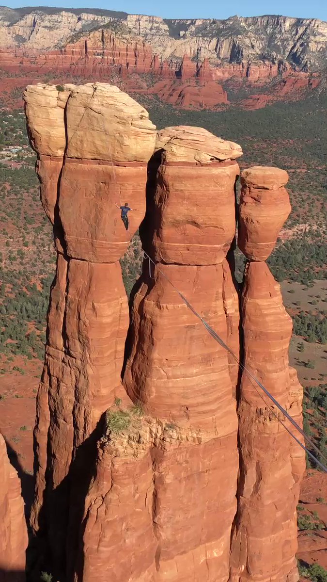 #followfriday our sonderful sponsors <a href="/BlackDiamond/">Black Diamond</a> for some great gear, and outdoor inspiration. x.com/BlackDiamond/s…