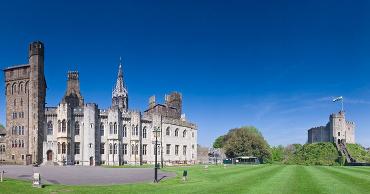 StudyAbroadCU's tweet image. Looking for something to do over the weekend? 

Check out this guide to having a great time in Cardiff!🤩😁
buff.ly/2tc6nFq