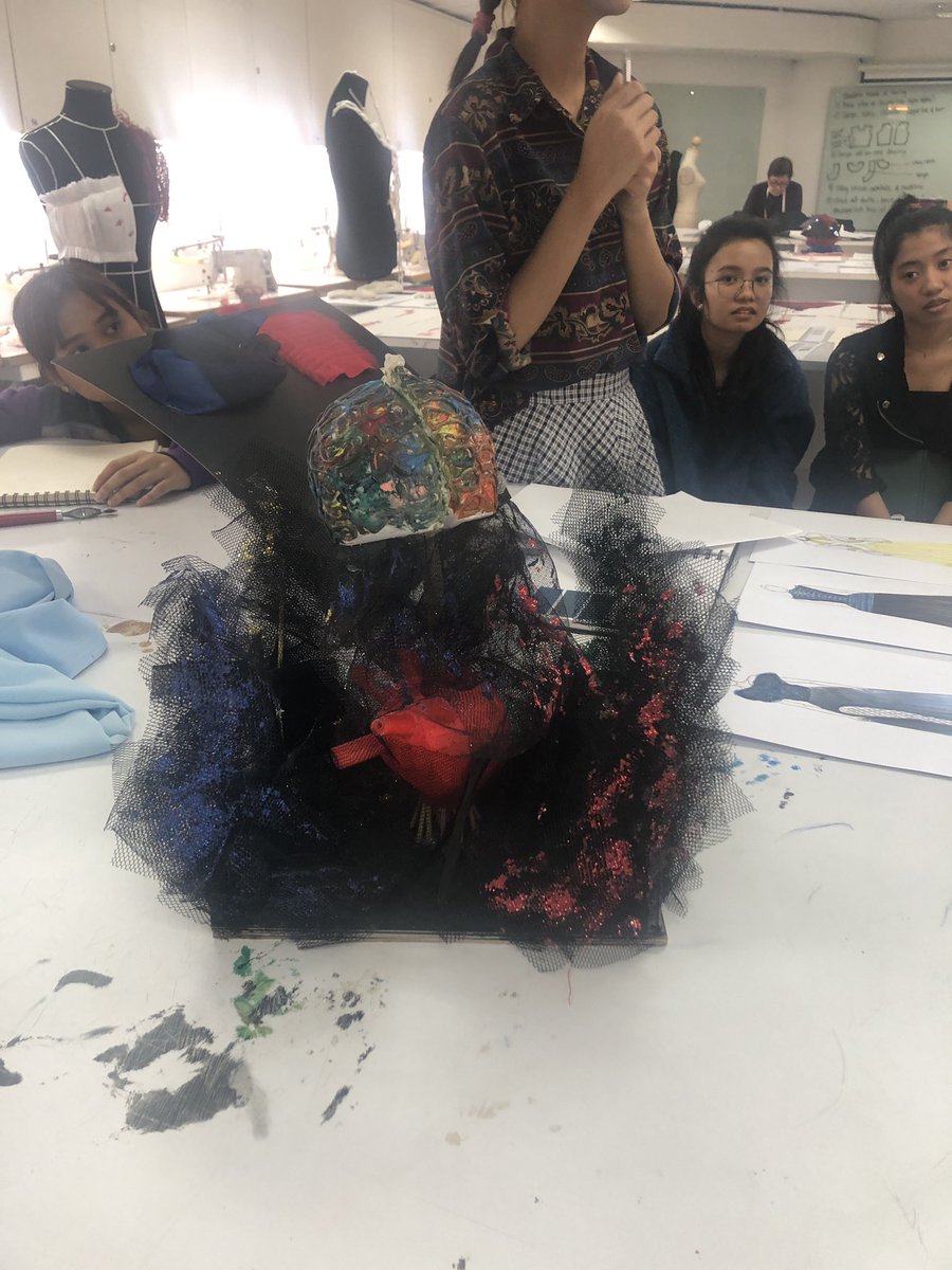 amina aranaz tweet media