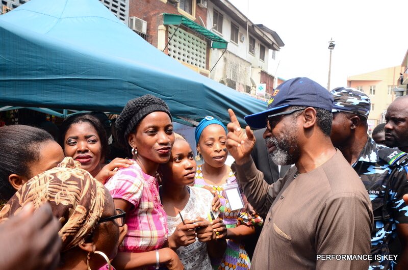 femigbaja's tweet photo. Visit to Gbaja Market, Surulere #PerformanceIsKey #APC https://t.co/unbnSGWxRy