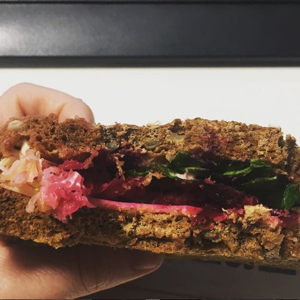 SurprisedVegans's tweet photo. When your workplace just happens to have a cafe with the most tasty vegan sandwich, for those days when you haven’t prepped lunch! 
Who knew a vegan Reuben was a thing!?

#vegan #vegans #veganeats #veganism #veganlife #vegetarian #veganuk #lazyvegan #lazyveganeats #vegansofig https://t.co/pNlJMrLfg4