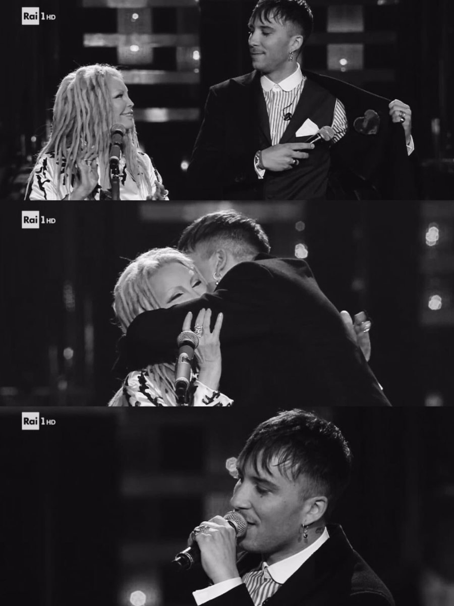 MattiaBriga's tweet photo. Tu chiamale, se vuoi...
@pattypravo | @SanremoRai 💐 https://t.co/y7OsMtDBIO