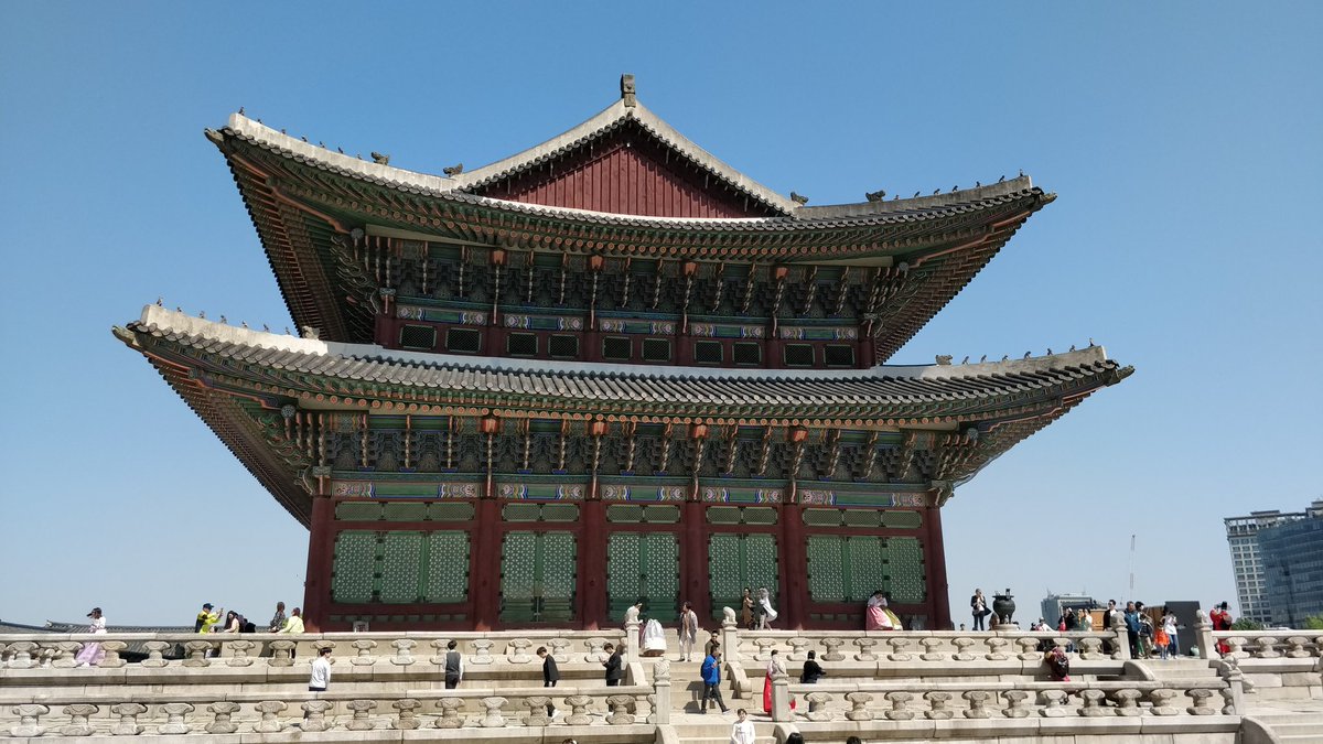 florianbs_'s tweet photo. Seoul 2018. https://t.co/5nj3BLsheq