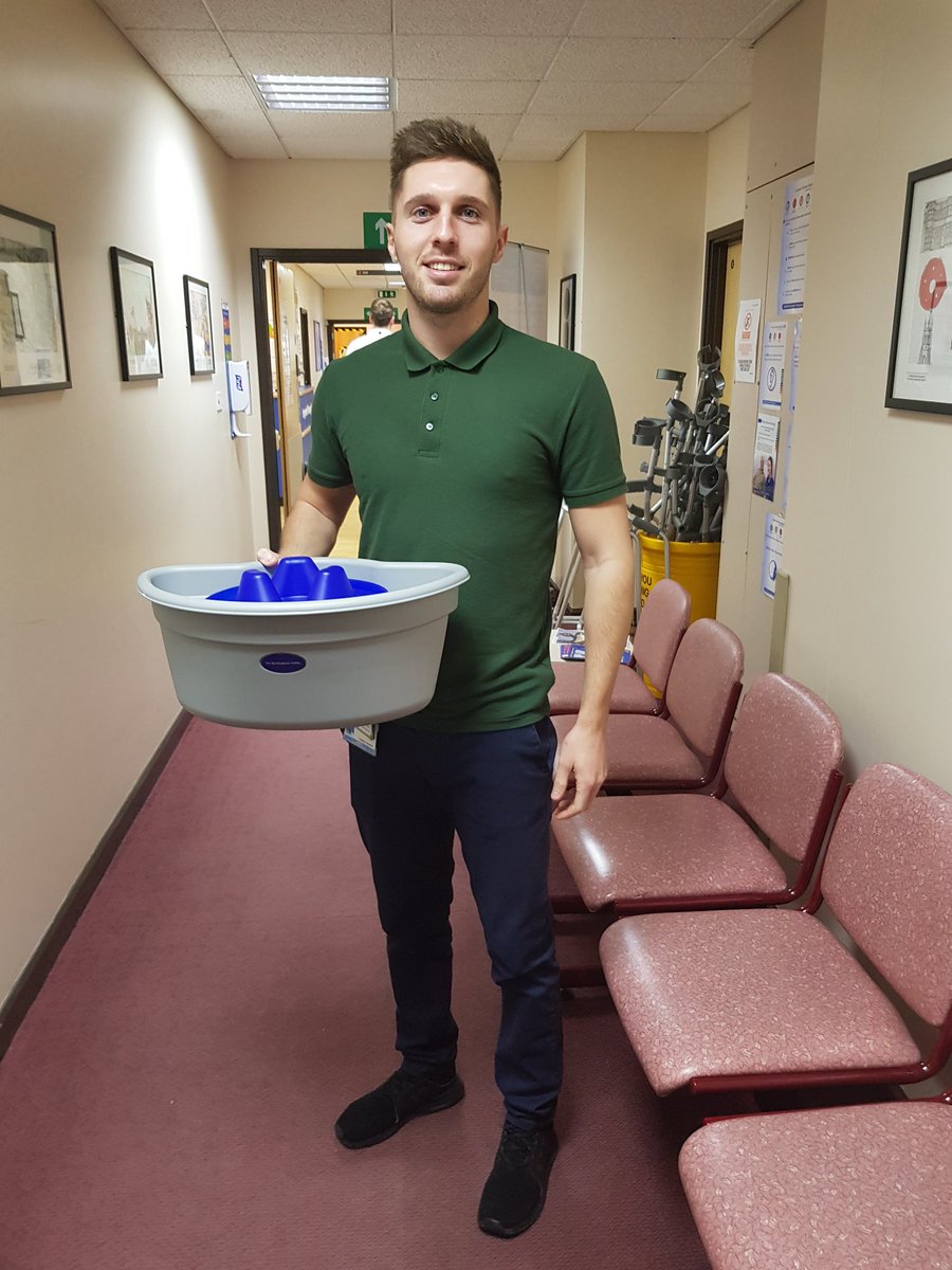 Another role for our assistants is providing equipment from our stock (assessed by therapists) to show the patient and to demonstrate safe use. Here's @lee_towers with a walking frame caddy. Lee is currently on his first placement for BSc Physiotherapy #assistantmonth