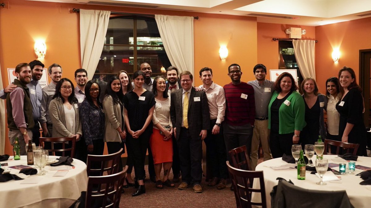 Big thing: Duke & UNC nephrology fellows, leadership and alums gathered (peacefully!) to connect and break bread for the first time in recent memory last night in Durham

🔵😈🤝🐏 #nephforward