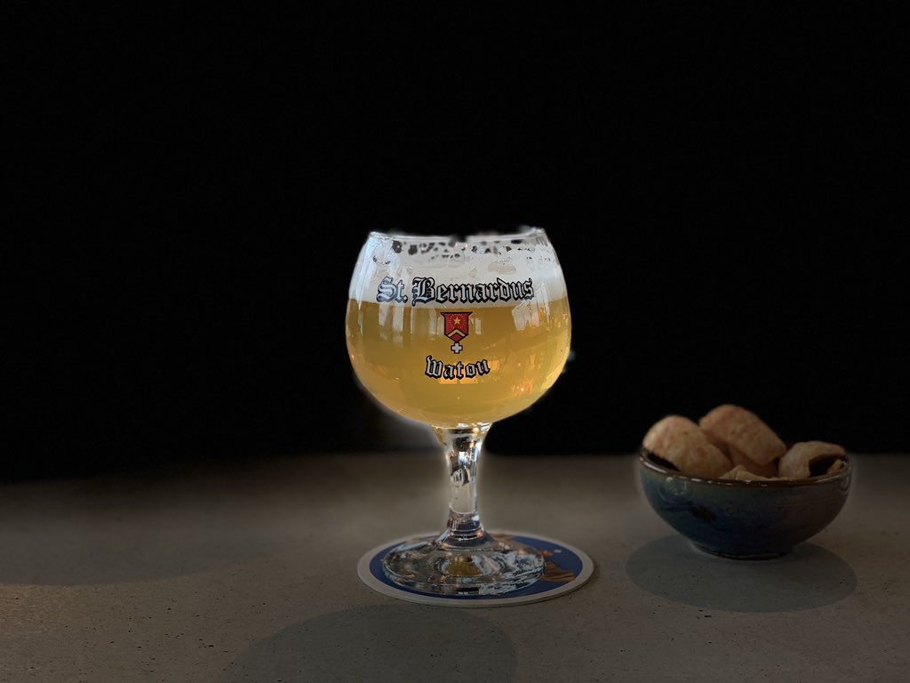 Quick stop for a drink #stbernardus #barbernard <a href="/TommiesGuides/">Ryan Gearing</a>