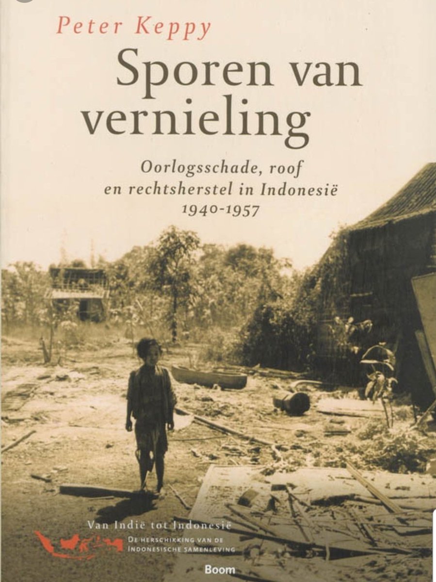 IndischeKwestie's tweet photo. @carladikfaber @mirjambikker @ApeldoornBen @StienekevdGraaf Best Carla en @2eKamertweets @gertjansegers wij hopen oprecht dat deze twee boek(covers) ook bijdragen tot de broodnodige (73jr strijd) morele inspiratie en dat je naar hartelust zult onderstrepen dat er meer moet gebeuren. #niod #loopernietvoorweg #moreeldebat #indischekwestie https://t.co/S7ahr354th