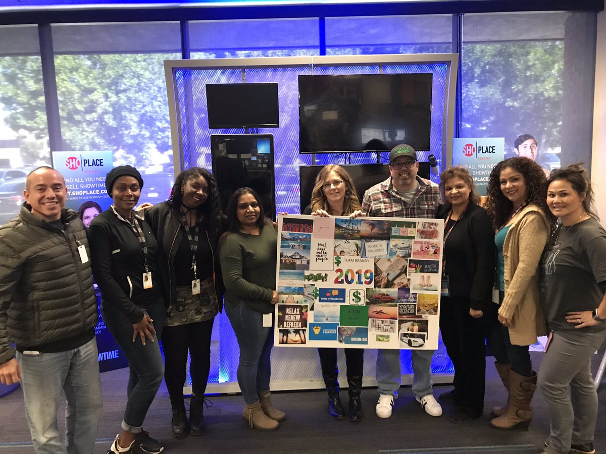 Vision board day! Sharing our team vision for 2019! <a href="/anthonyetuggle/">Anthony E. Tuggle</a> @TustinCrew <a href="/LoWells111/">Lo Wells</a> <a href="/BrandyIoane/">Brandy Ioane</a> <a href="/TustinDAG/">Mike Nguyen</a> @BJTaylor_5 #visionboard #TeamTustin #TugggleNation #TeamIoane #goals