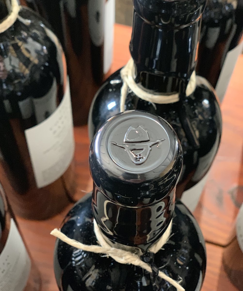 BorjonWinery's tweet photo. Getting the 2016 Barbera Complejo ready! #borjon #borjonwinery #barbera #vino #redwine https://t.co/9xaMiWfJfu