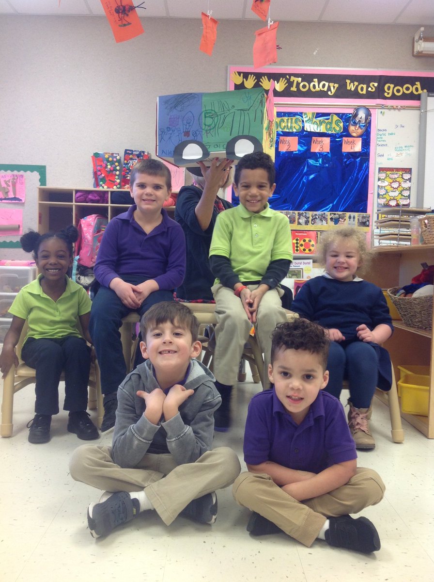 SarahFarmerPreK's tweet photo. Each Pre-K student did their own drawing and then worked collaboratively to make a "Not-A-Box!" Racecar, pirate ship, and robot turned out great! @JCPSEARLY  @FarmerDragons https://t.co/7K18xuFWNp